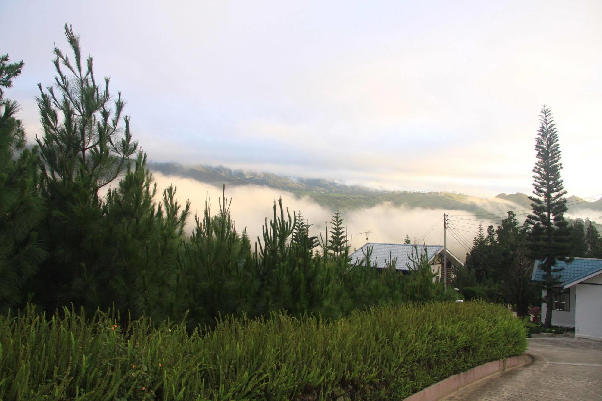 Kinabalu Pine Resort Kundasang Bagian luar foto