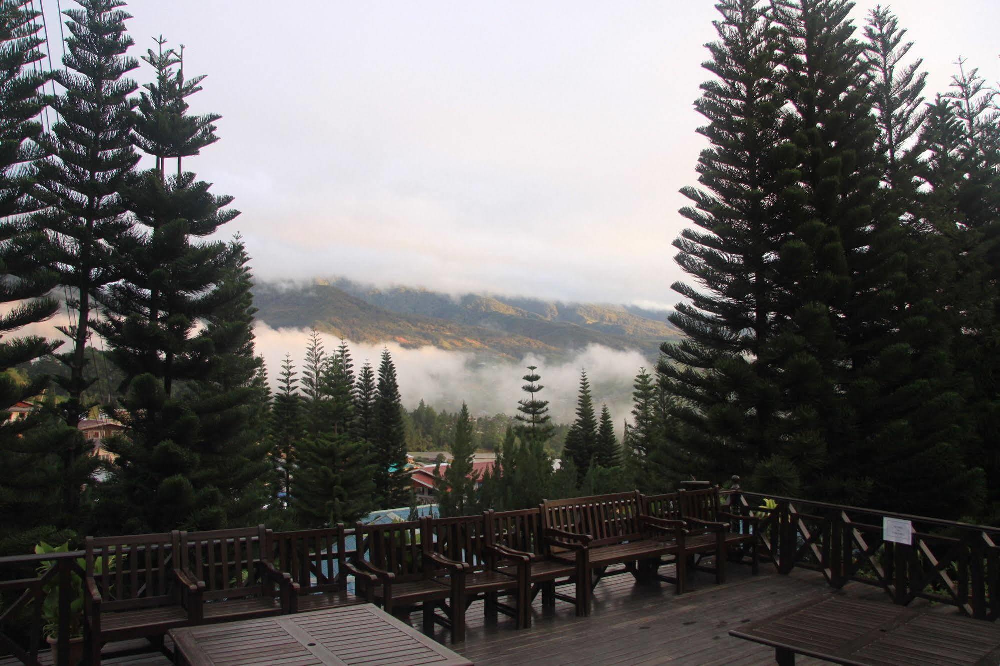 Kinabalu Pine Resort Kundasang Bagian luar foto