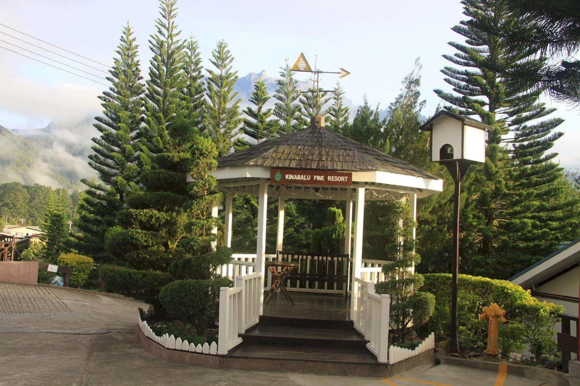 Kinabalu Pine Resort Kundasang Bagian luar foto