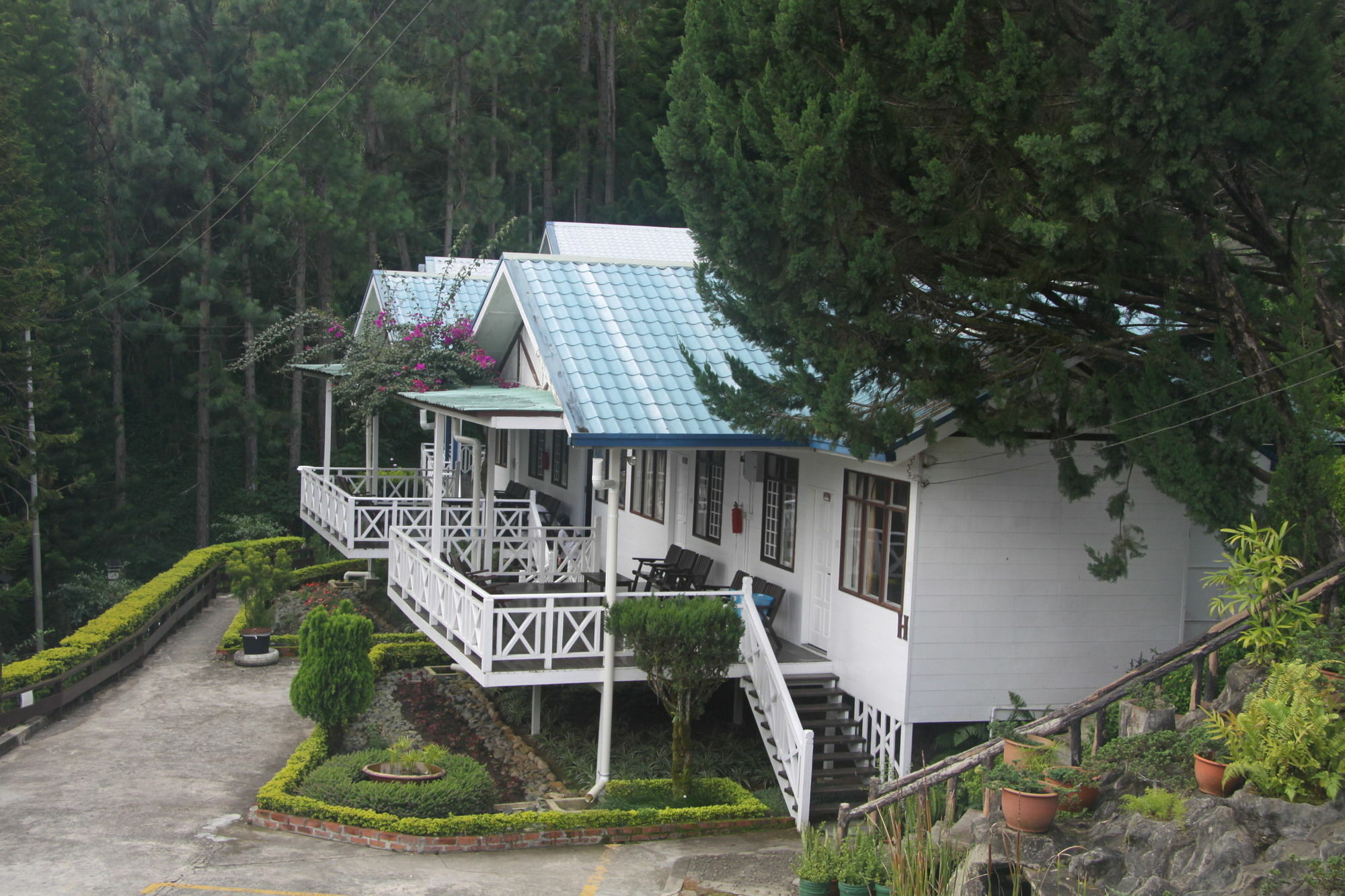 Kinabalu Pine Resort Kundasang Bagian luar foto